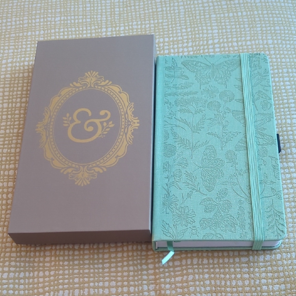 RESERVED Archer & Olive Botanical Butterfly Travelers Notebook Brand New